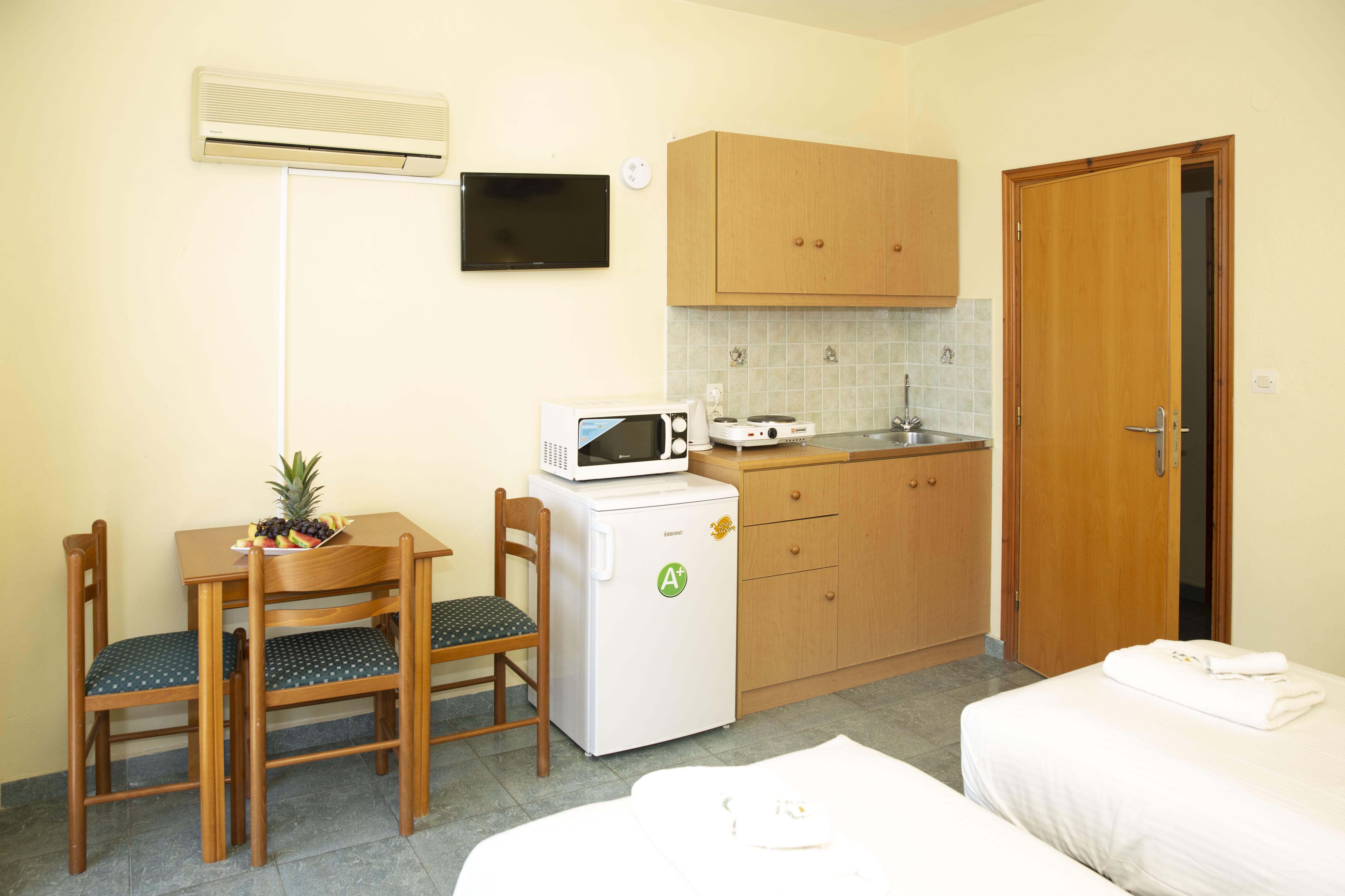 האראקי Alia Luxury Suites And Spa מראה חיצוני תמונה