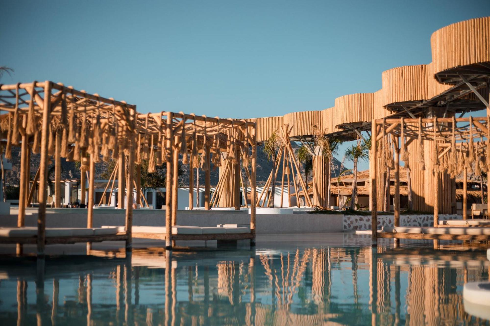 האראקי Alia Luxury Suites And Spa מראה חיצוני תמונה