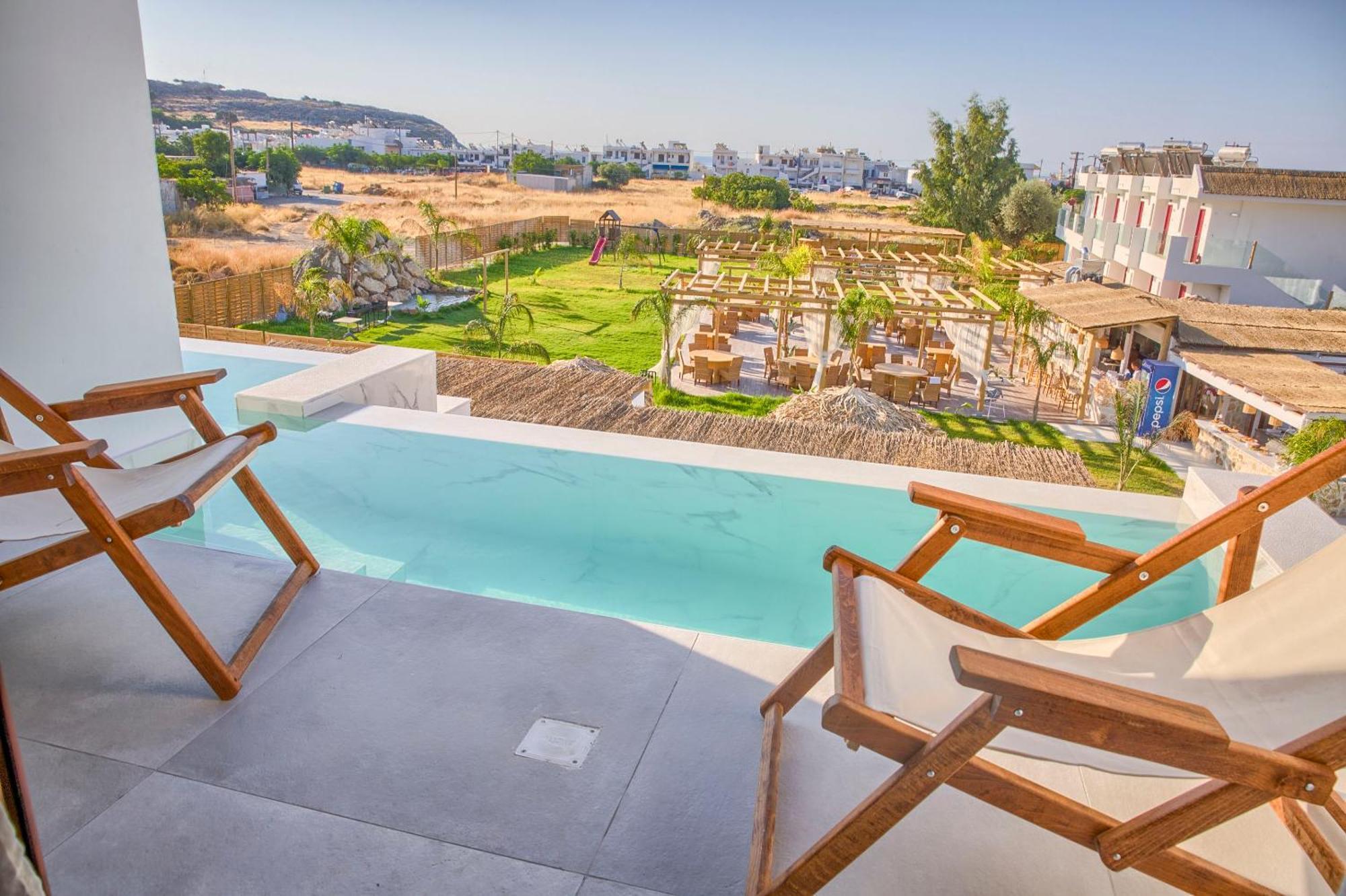 האראקי Alia Luxury Suites And Spa חדר תמונה